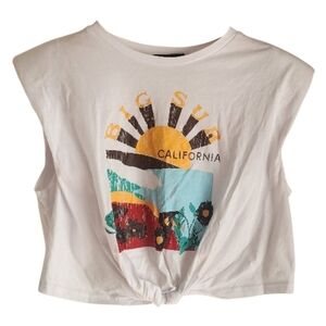 NWT Micas White Big Sur California Padded Shoulder Knot‎ Hem Crop Top M